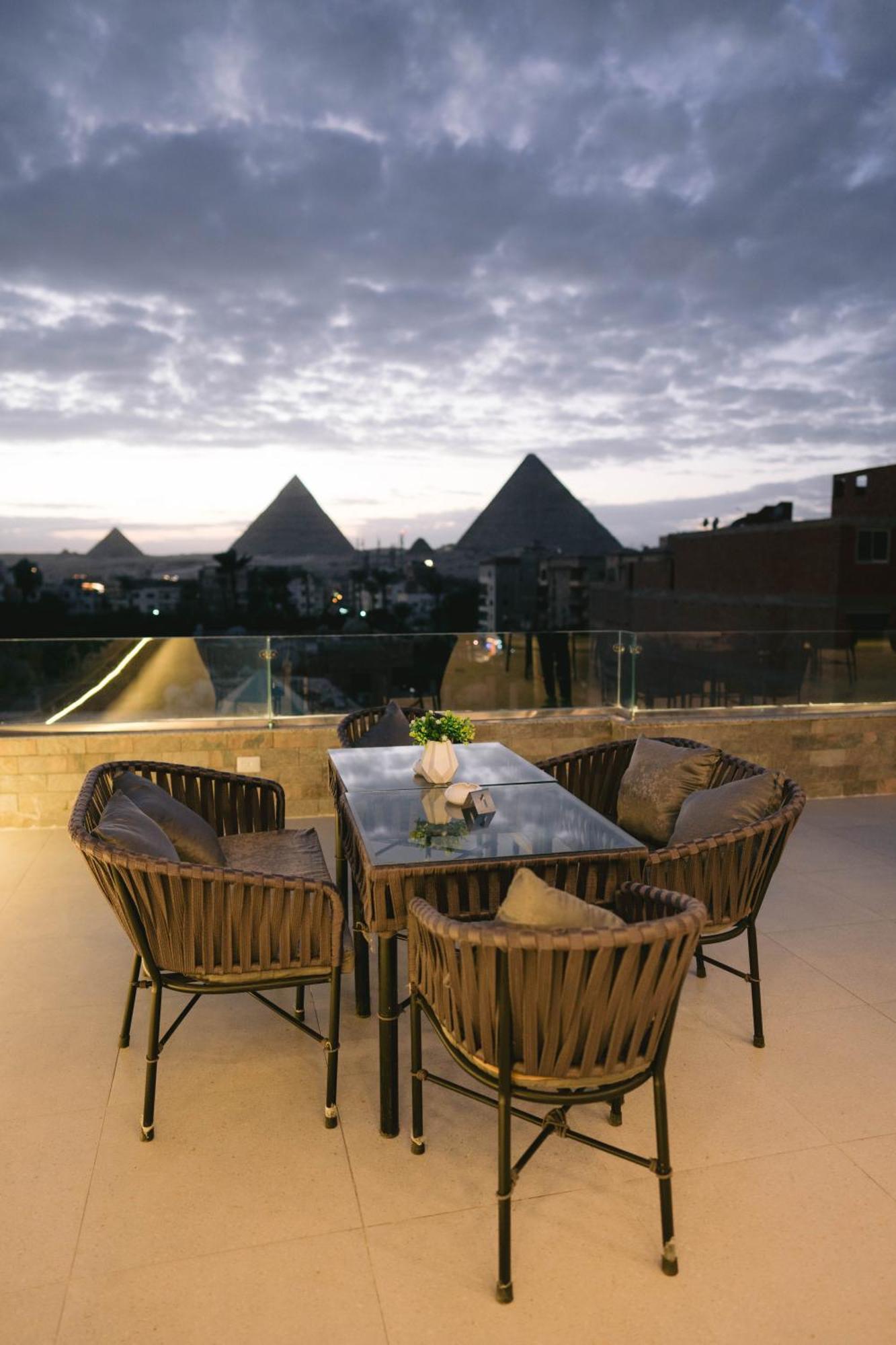 Tuya Pyramids Hotel 4*